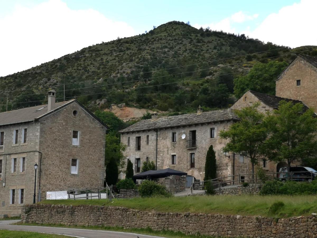 CASA Rural LAGUARTA - Restaurante Hostal Exterior foto